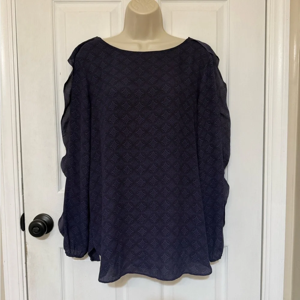 Banana Republic Navy Diamond Jacquard Blouse Sheer Sleeves Size M